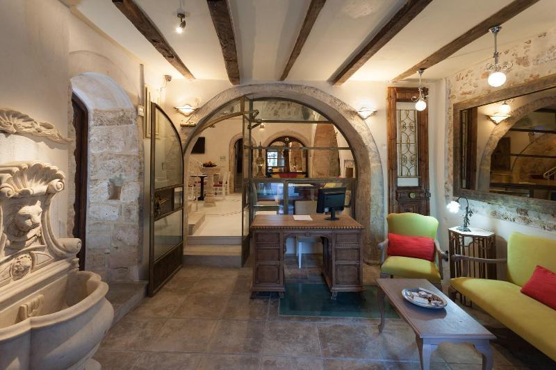 Hamam Oriental Suites Rethymno  Exterior photo